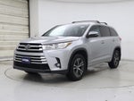 2017 Highlander Thumbnail 4