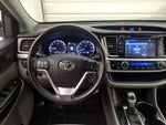 2017 Highlander Thumbnail 10