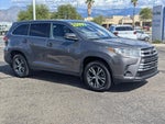 2019 Highlander Thumbnail 1