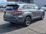 2019 Highlander Thumbnail 2