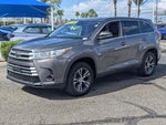 2019 Highlander Thumbnail 5