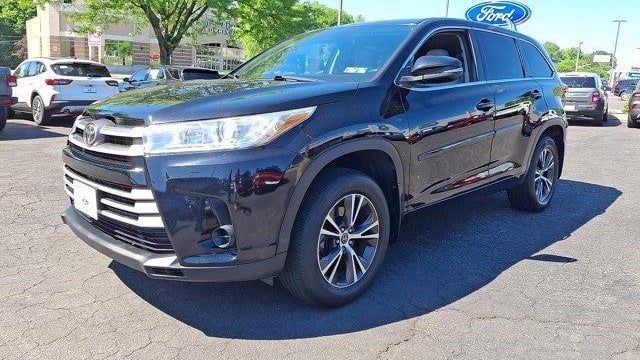 2017 Toyota Highlander LE