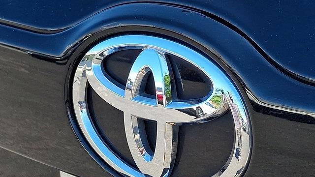 2017 Toyota Highlander LE