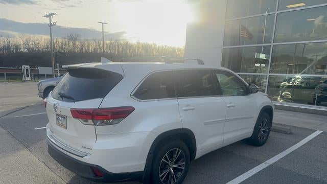 2017 Toyota Highlander LE