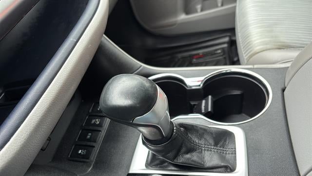 2017 Toyota Highlander LE