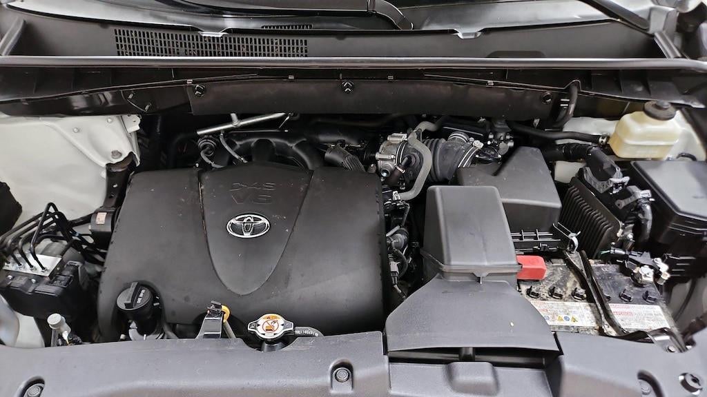 2018 Toyota Highlander LE Plus
