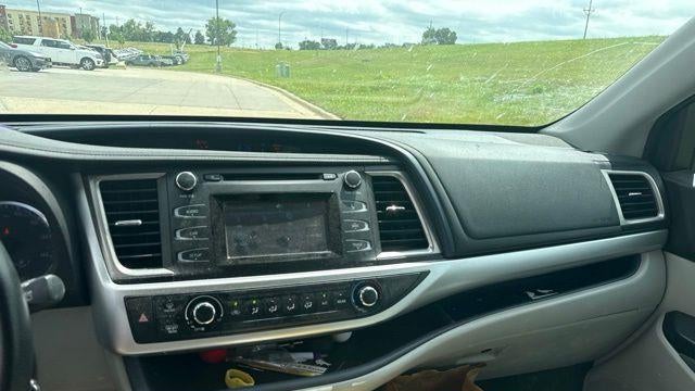 2018 Toyota Highlander LE