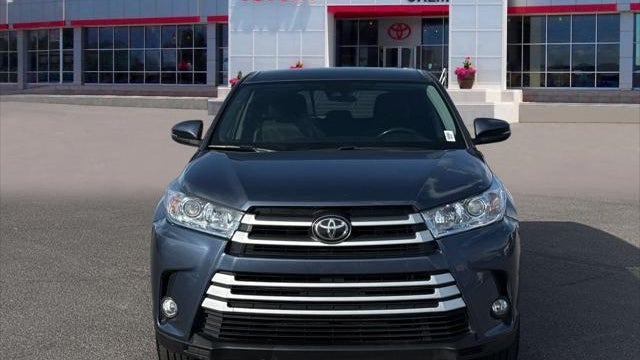 2019 Toyota Highlander LE Plus
