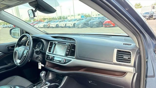 2019 Toyota Highlander LE Plus
