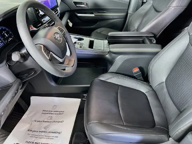 2026 Toyota Sienna - $59,900