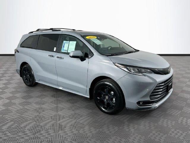 2026 Toyota Sienna - $59,800
