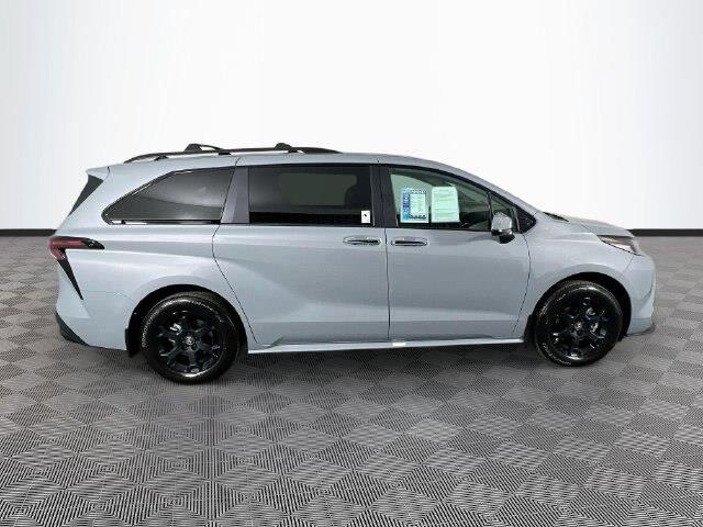 2026 Toyota Sienna - $59,800