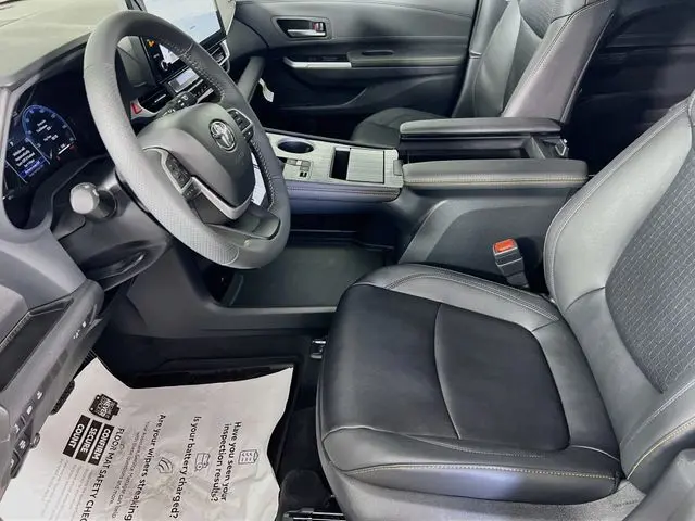 2026 Toyota Sienna - $61,900