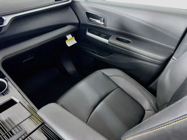 2026 Toyota Sienna - $61,900