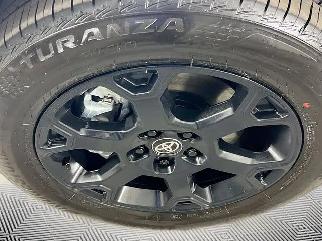 2026 Toyota Sienna - $61,900