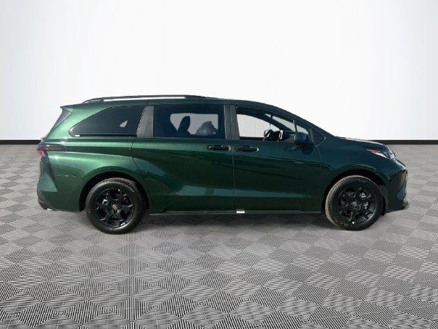 2026 Toyota Sienna - $59,800
