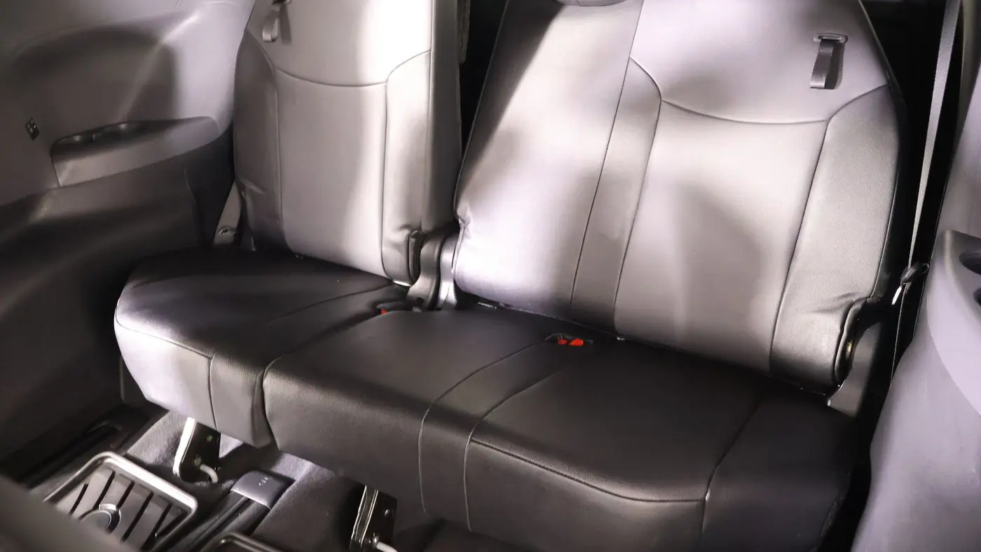 2024 Toyota Sienna Woodland Edition