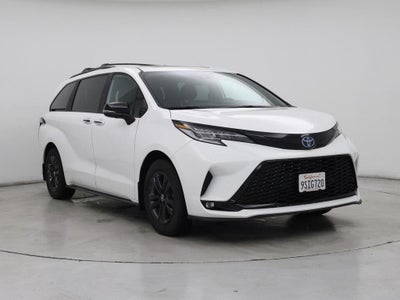 Photo of a 2025 Toyota Sienna AWD Woodland Edition 7-Passenger 4DR Mini-Van for sale