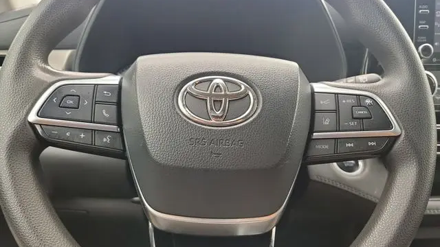 2021 Toyota Highlander L
