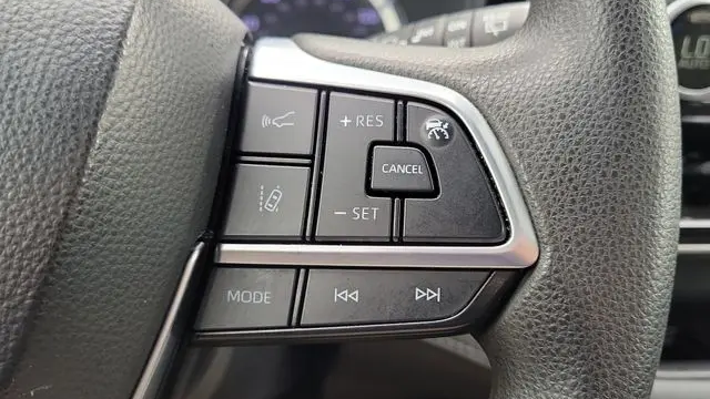 2021 Toyota Highlander L