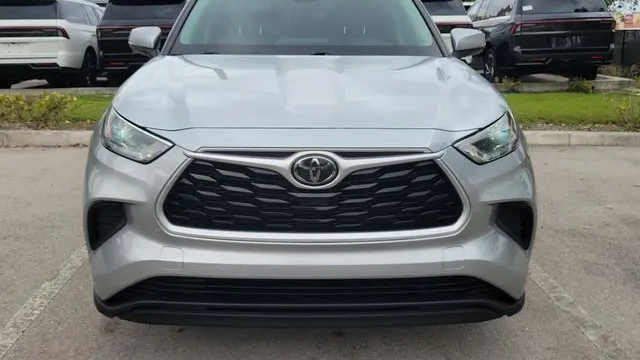 2021 Toyota Highlander L