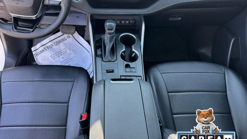 2021 Toyota Highlander L