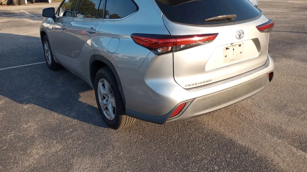 2020 Toyota Highlander L