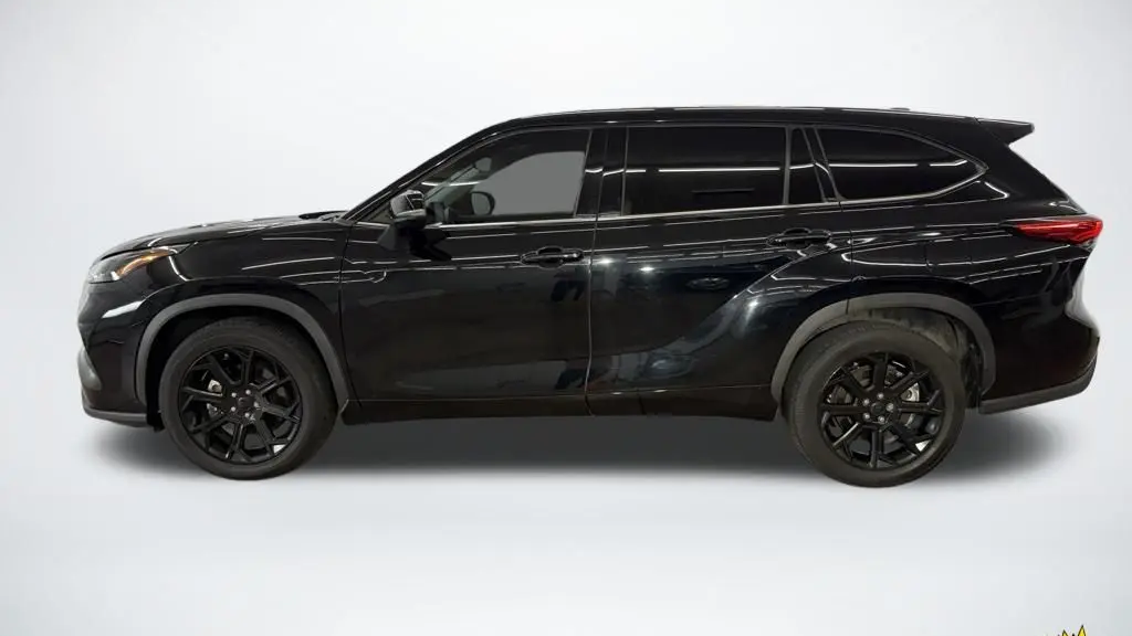 2022 Toyota Highlander L