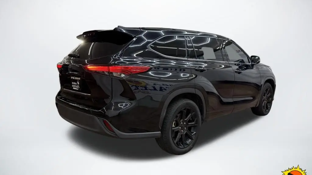 2022 Toyota Highlander L