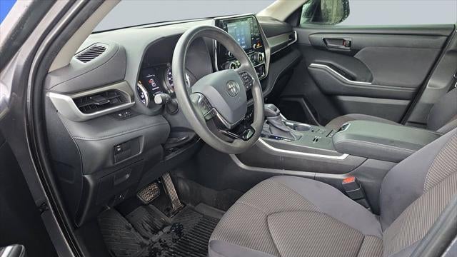 2020 Toyota Highlander L