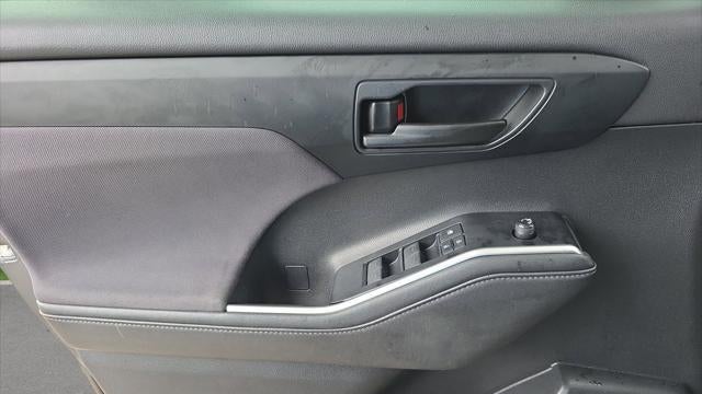 2020 Toyota Highlander L