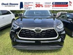 2021 Highlander Thumbnail 3
