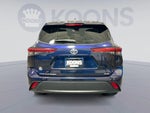 2022 Highlander Thumbnail 4