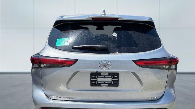 2021 Toyota Highlander L