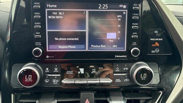 2021 Toyota Highlander L