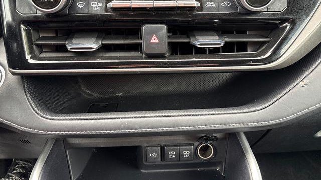 2021 Toyota Highlander L