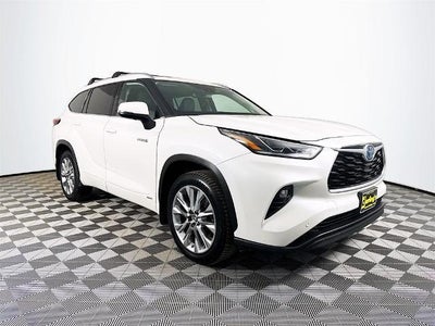 Photo of a 2020 Toyota Highlander Hybrid AWD Limited 4DR SUV for sale