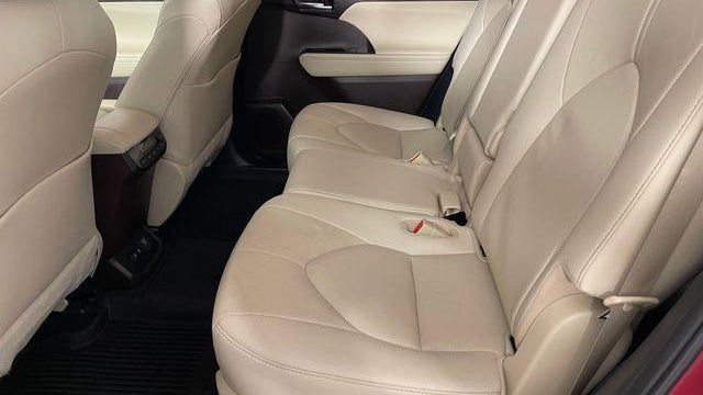 2021 Toyota Highlander Hybrid Limited
