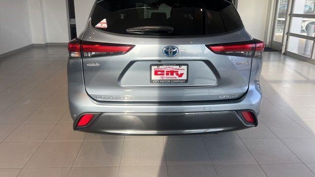 2021 Toyota Highlander Hybrid Limited