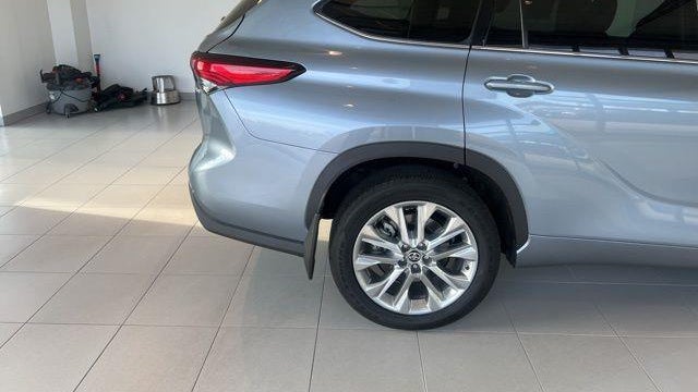 2021 Toyota Highlander Hybrid Limited