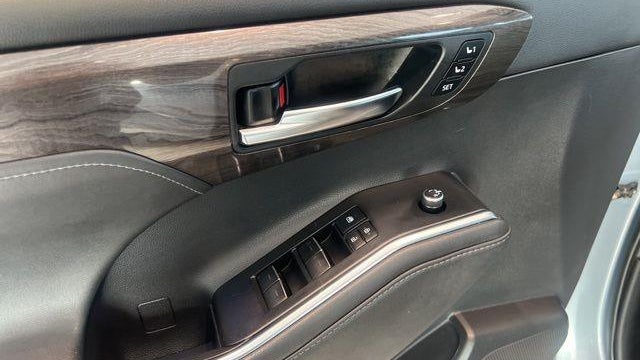 2021 Toyota Highlander Hybrid Limited