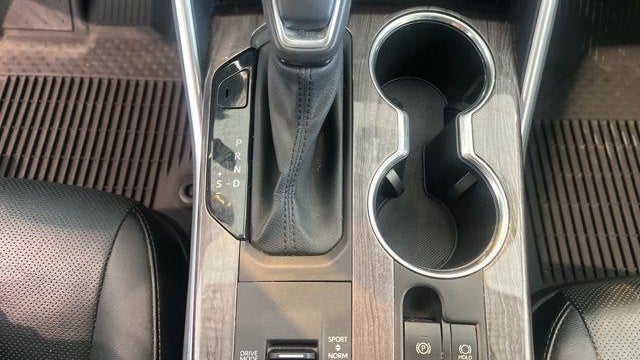 2021 Toyota Highlander Hybrid Limited