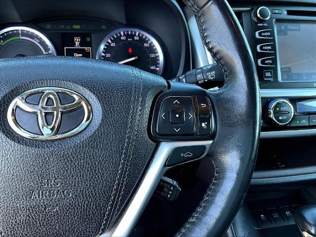 2016 Toyota Highlander - $17,999