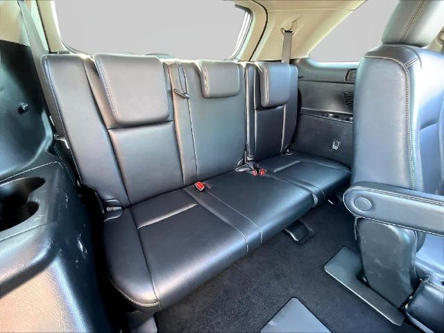 2016 Toyota Highlander - $17,999