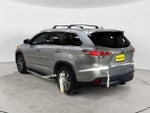 2016 Highlander Hybrid Thumbnail 3