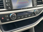 2016 Highlander Hybrid Thumbnail 26