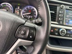2016 Highlander Hybrid Thumbnail 17