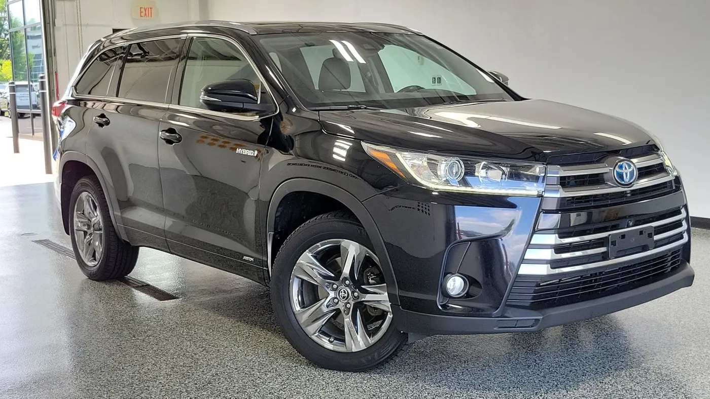 Preowned 2018 Toyota Highlander Hybrid Limited Platinum for Sale