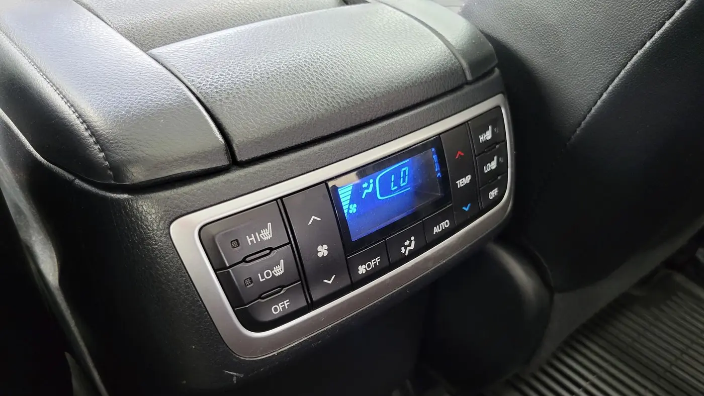 2018 Toyota Highlander Hybrid Limited Platinum