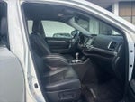 2017 Highlander Hybrid Thumbnail 8
